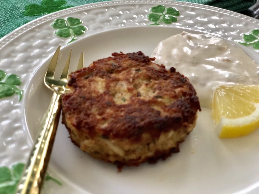 Crab Cakes And Tartar Sauce Kellys Kitchen Creation 2800